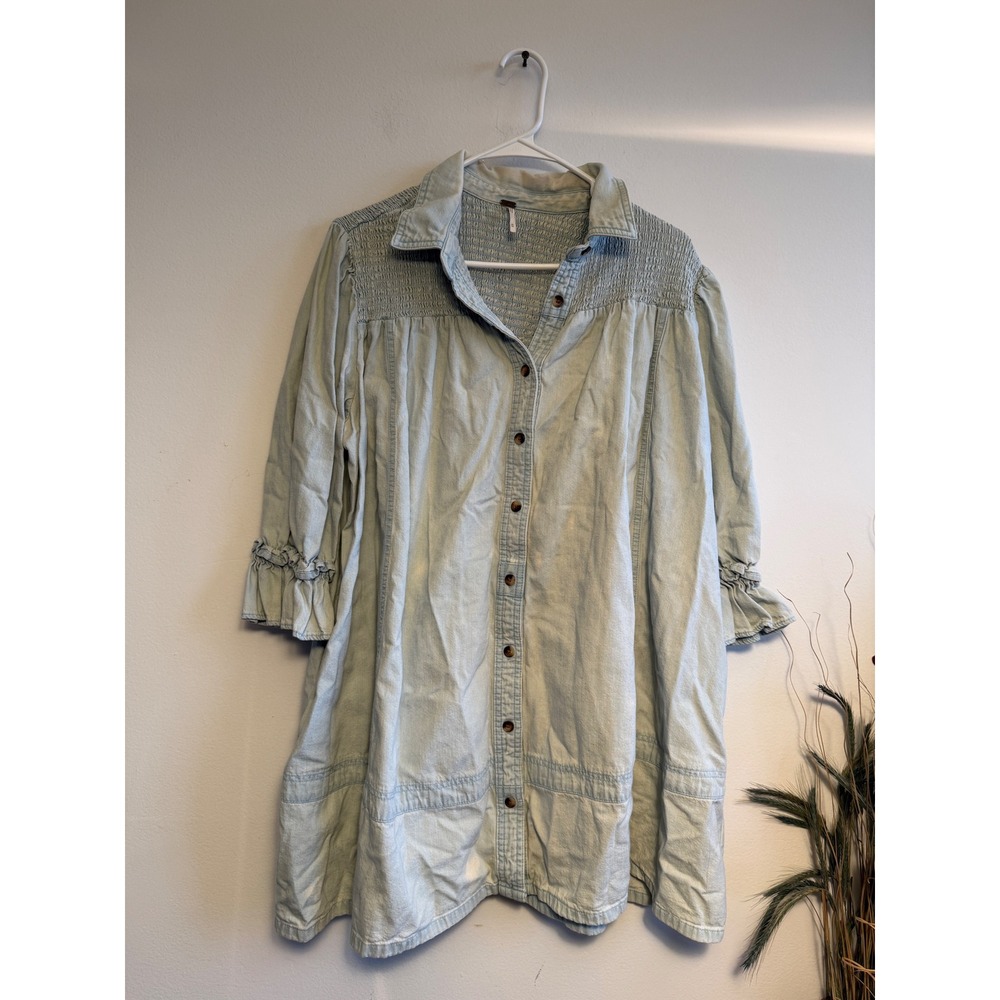 Free People Women Light Wash Smocked Denim Button Down Mini Dress Size M 3790